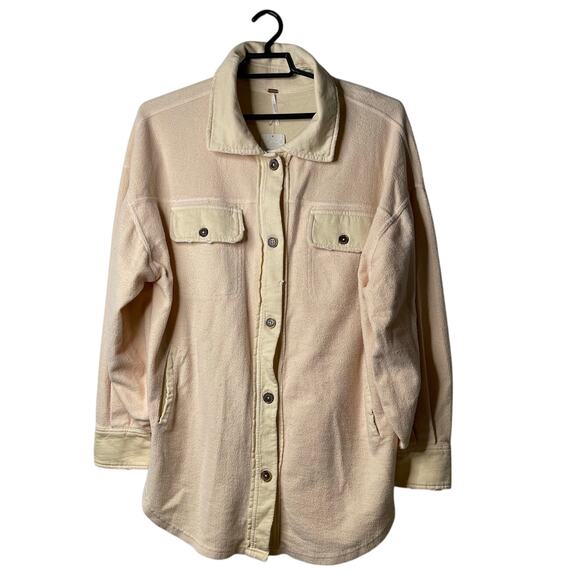Free People‎ Oversized Ruby Sweetheart Fleece Shirt Jacket Distressed Size Small - Picture 3 of 16
